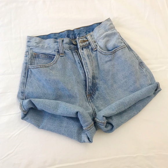 Brandy Melville Pants - Brandy Melville high waisted denim shorts XS